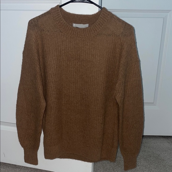 Everlane Sweaters - Everlane Crewneck Sweater